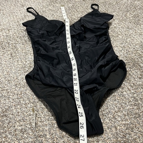 CiCiBird Women’s One Piece Bathing Suit Ruched Ruffle detail‎ at Bust size Small - Picture 7 of 9